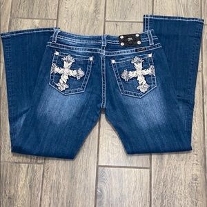 Women’s Miss Me boot cut jeans
